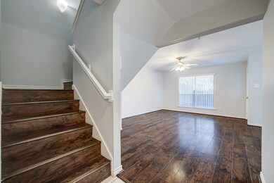 4836 Broom St, Houston, TX 77091 - photo 5