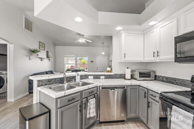 267 E Whitbeck St, Kuna, ID 83634 - photo 6