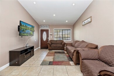 15011 Rosemary Dr, Fontana, CA 92335 - photo 7