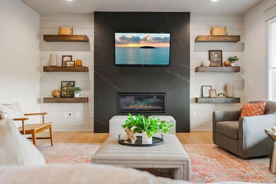 16735 S Fellows St, Olathe, KS 66062 - photo 6