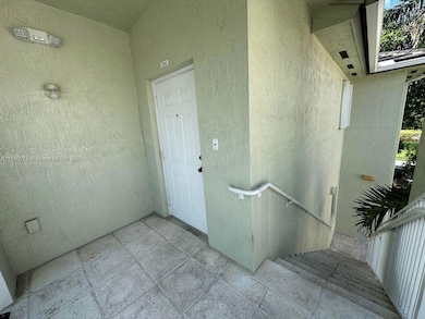 2641 NE 4th St unit 204, Homestead, FL 33033 - photo 4