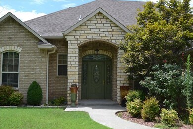 19461 Charleston Point, Shawnee, OK 74801 - photo 2