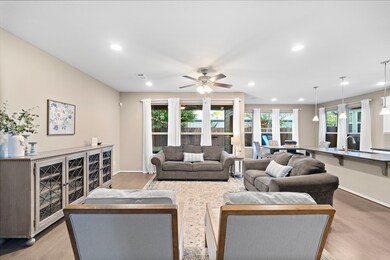 8914 Live Oak Grove Ln, Houston, TX 77080 - photo 3