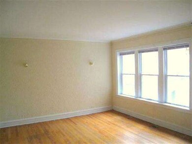 2753 W Arthur Ave unit 1, Chicago, IL 60645 - photo 2