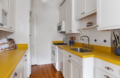 5 Arlington St unit 34, Cambridge, MA 02140 - photo 6