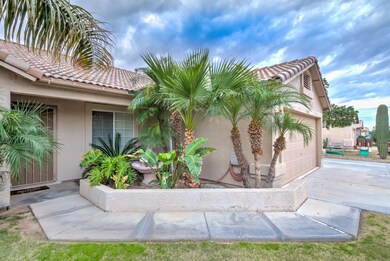 1349 W 15th Lane-5
