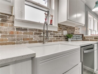 Beautiful White Farm Sink!