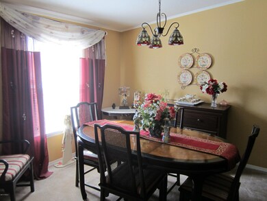 Dining Rm