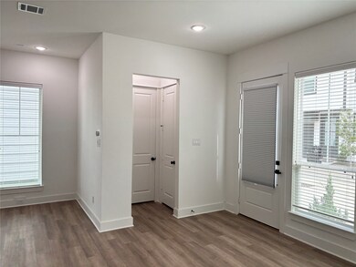 8956 Lavender Springs Dr, Houston, TX 77080 - photo 4