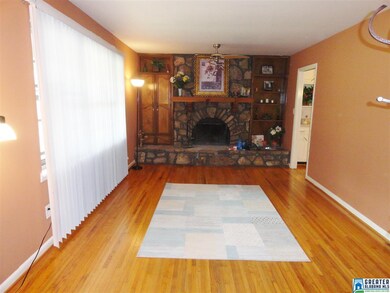 2604 2nd Place NW, Center Point, AL 35215 - photo 3