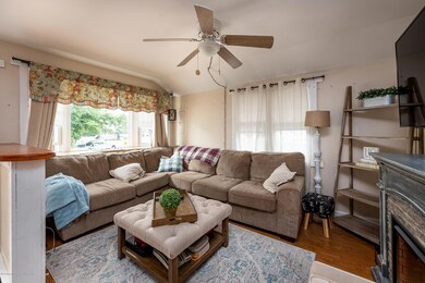 133 Hilltop Blvd-6
