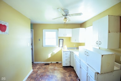 6073 Knollton Rd, Indianapolis, IN 46228 - photo 5