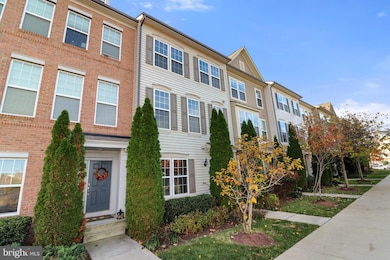 8942 Dahlgren Ridge Rd, Manassas, VA 20111 - photo 3