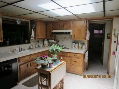Kitchen with porcelain tile