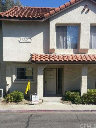 23306 La Mar B, front entrance