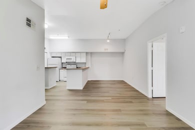 181 SW Palm Dr unit 304, Port Saint Lucie, FL 34986 - photo 4