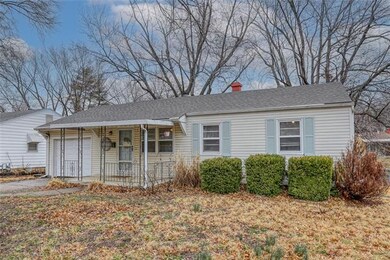 2505 S Crescent Ave, Independence, MO 64052 - photo 3