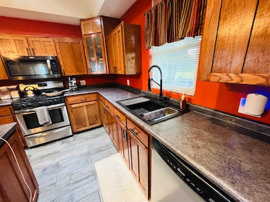 105 W Elm St, Elgin, NE 68636 - photo 6