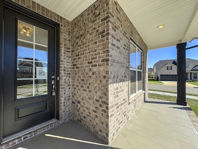 102 Sable East St, Gallatin, TN 37066 - photo 2