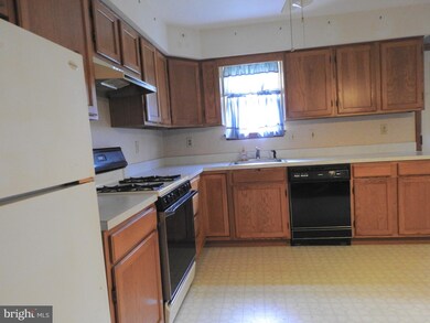 508 Cohawkin Rd, Mullica Hill, NJ 08062 - photo 6