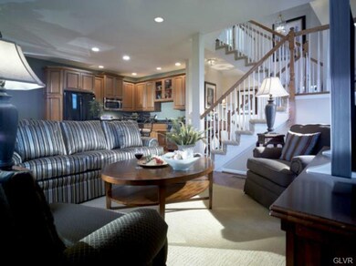 5376 Spring Ridge Dr W, Macungie, PA 18062 - photo 6