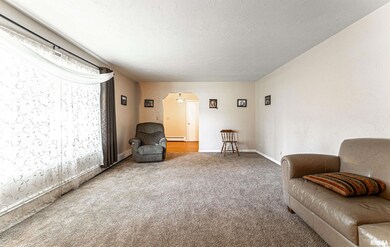 714 S Sherman St, Lincoln, IL 62656 - photo 5