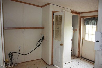 1332 135th Ave, Wayland, MI 49348 - photo 6