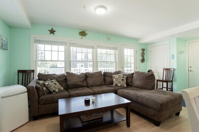 8 Oceanside Avenue, #3