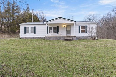 255 Stratton Rd, Salvisa, KY 40372 - photo 5