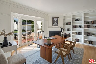 625 N Sierra Dr, Beverly Hills, CA 90210 - photo 5