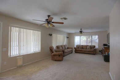 family room 2
