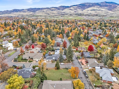 DJI_20251106104747_0029_D