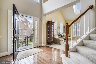 6426 Cloister Gate Dr, Baltimore, MD 21212 - photo 4