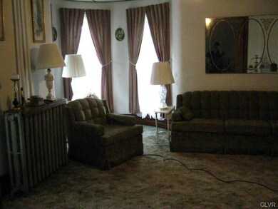 232 N Lehigh St, Tamaqua, PA 18252 - photo 6