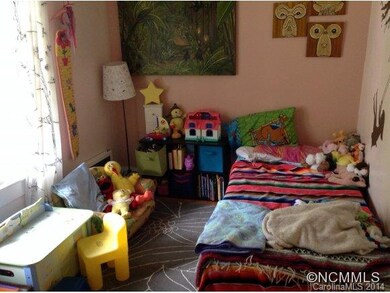 619 Marietta St, Asheville, NC 28803 - photo 6