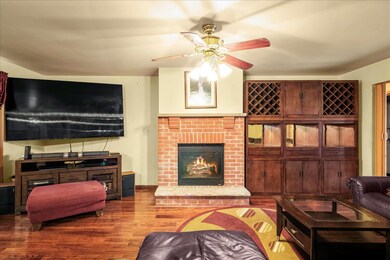 1623 Mohican Ct, Effort, PA 18330 - photo 7