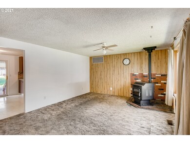 722 SW 15th St, Troutdale, OR 97060 - photo 5