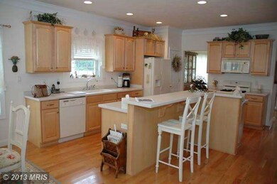 23210 Jenifer Ct, Leonardtown, MD 20650 - photo 5