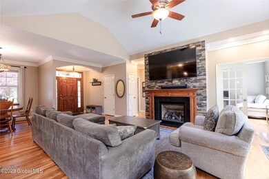 6214 Johnston Rd, Albany, NY 12203 - photo 2