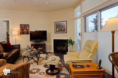 living rm