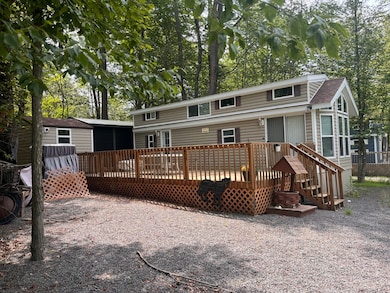 159 Qual Trail unit WL2-159, Gouldsboro, PA 18424 - photo 6