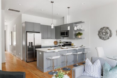 8978 Zurcher Ln, Houston, TX 77080 - photo 4