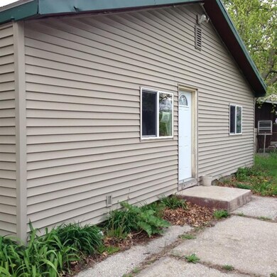 2941 W 42nd Ave, Gary, IN 46408 - photo 4