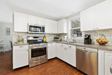 100 Captain Samadrus Rd, Cotuit, MA 02635 - photo 4