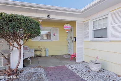 58 Bechstein Dr, Matawan, NJ 07747 - photo 4