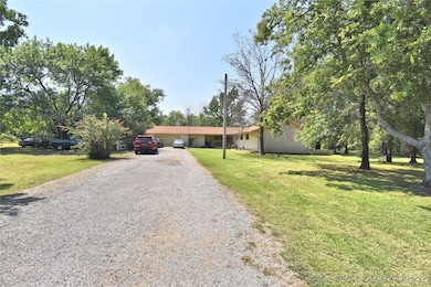 9452 E 460 Rd, Claremore, OK 74017 - photo 2