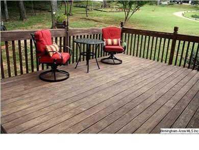 Come relax on this newly stained, over-sized deck 