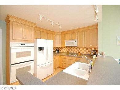 Kitchen - The kitchen was completely renovated wit