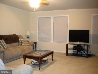 189 Scarboro Dr, Bunker Hill, WV 25413 - photo 6