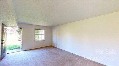 2204 Howard Gap Rd, Hendersonville, NC 28792 - photo 3